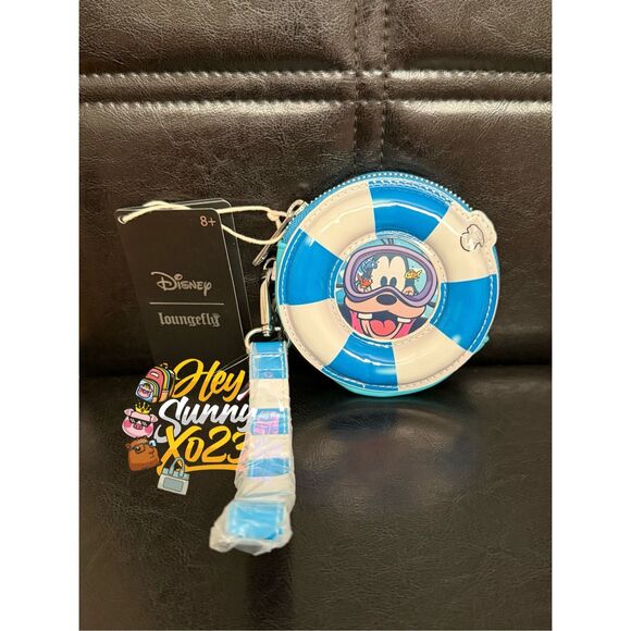 Loungefly Handbags - Loungefly Goofy Floatie Coin Purse Wallet
